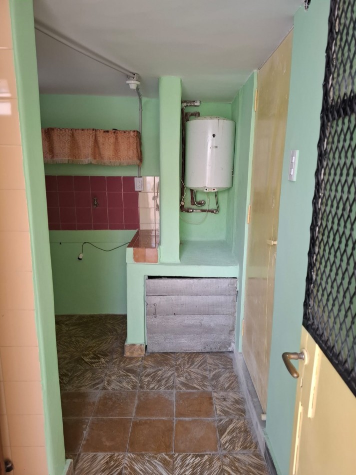 LOS PLATANOS, MUY LINDA ZONA, DEPARTAMENTO INTERNO.- 
