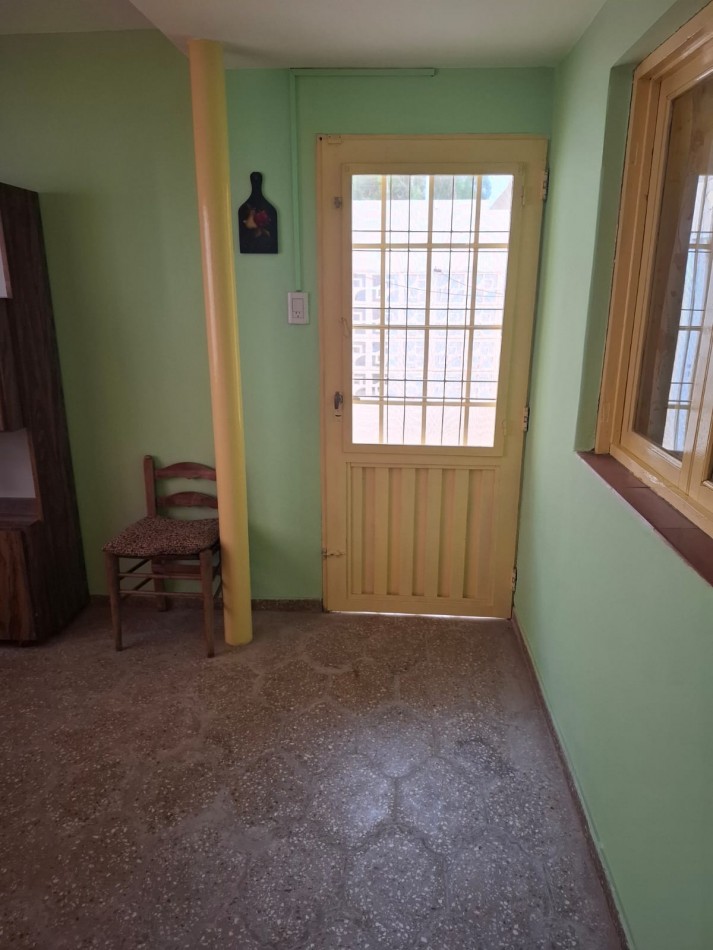 LOS PLATANOS, MUY LINDA ZONA, DEPARTAMENTO INTERNO.- 
