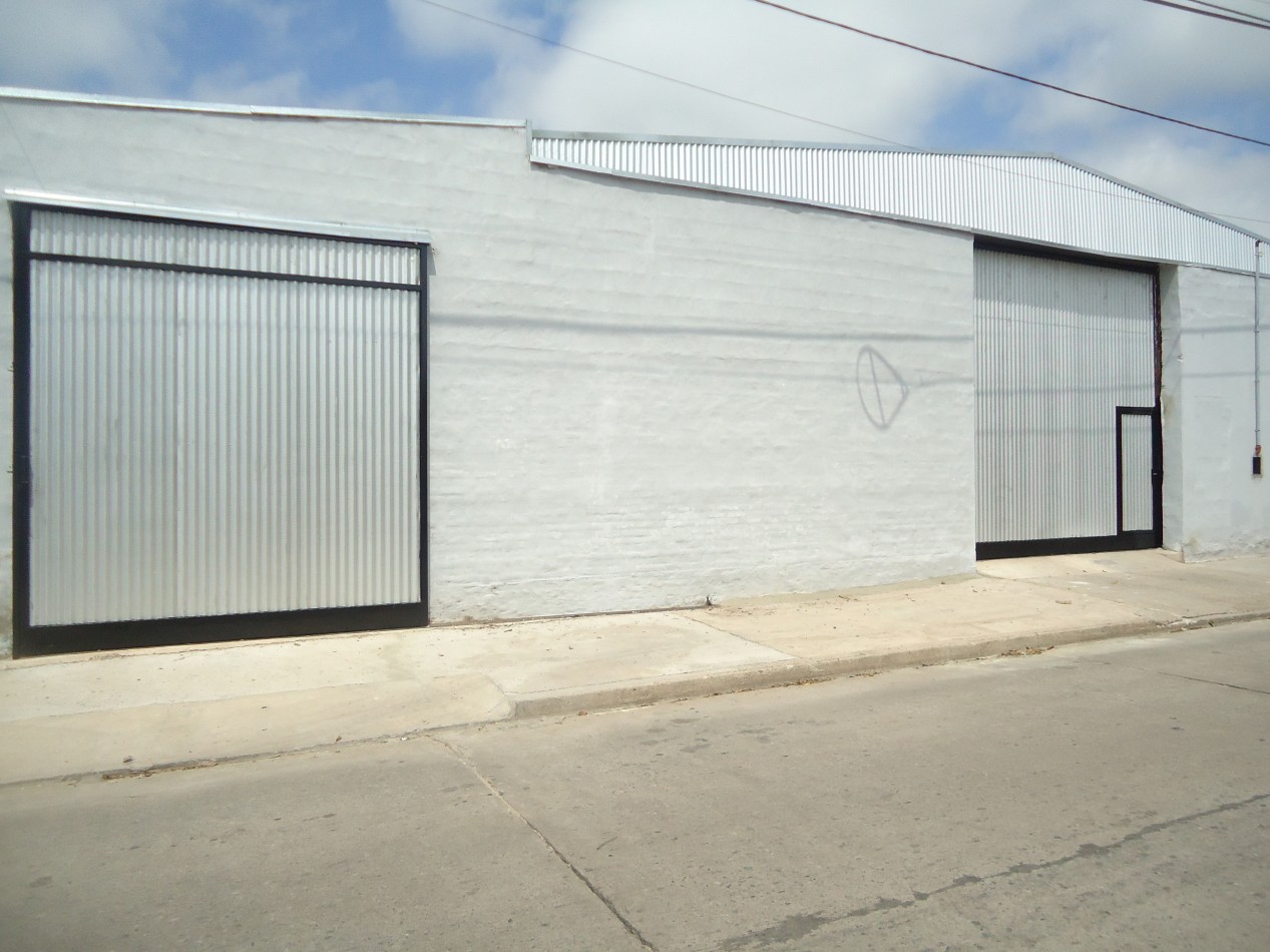 Bo ALTO ALBERDI, IMPECABLE GALPON.