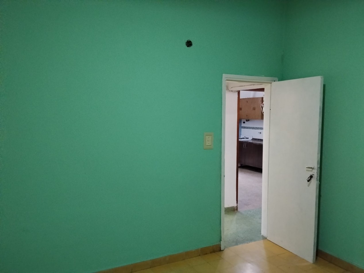 Los platanos, linda propiedad, muy buen entorno.- 