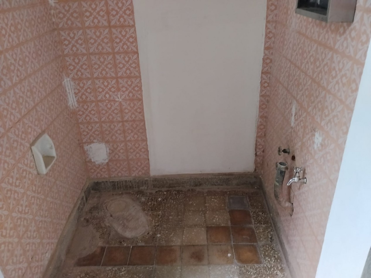 Los platanos, linda propiedad, muy buen entorno.- 