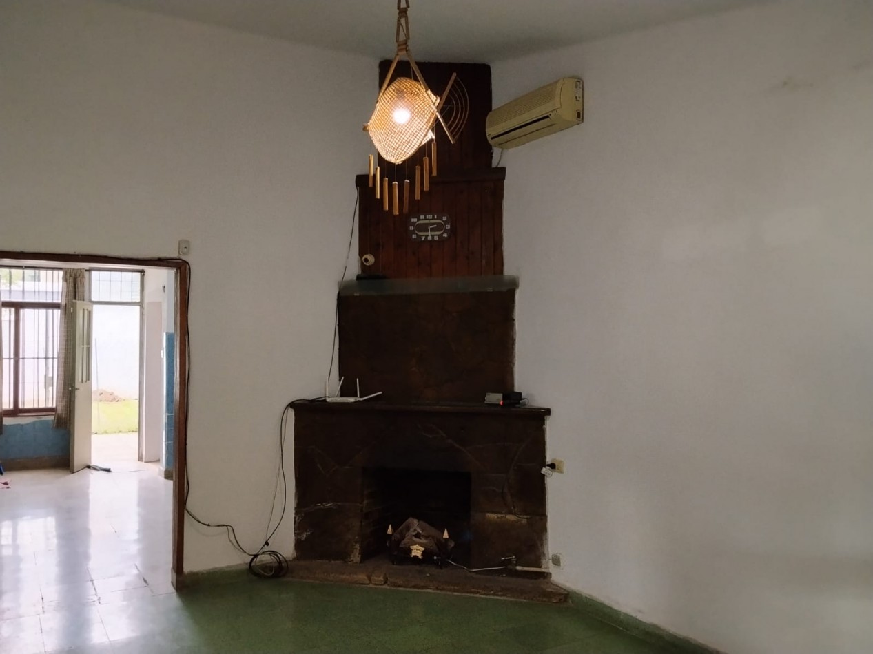 Los platanos, linda propiedad, muy buen entorno.- 