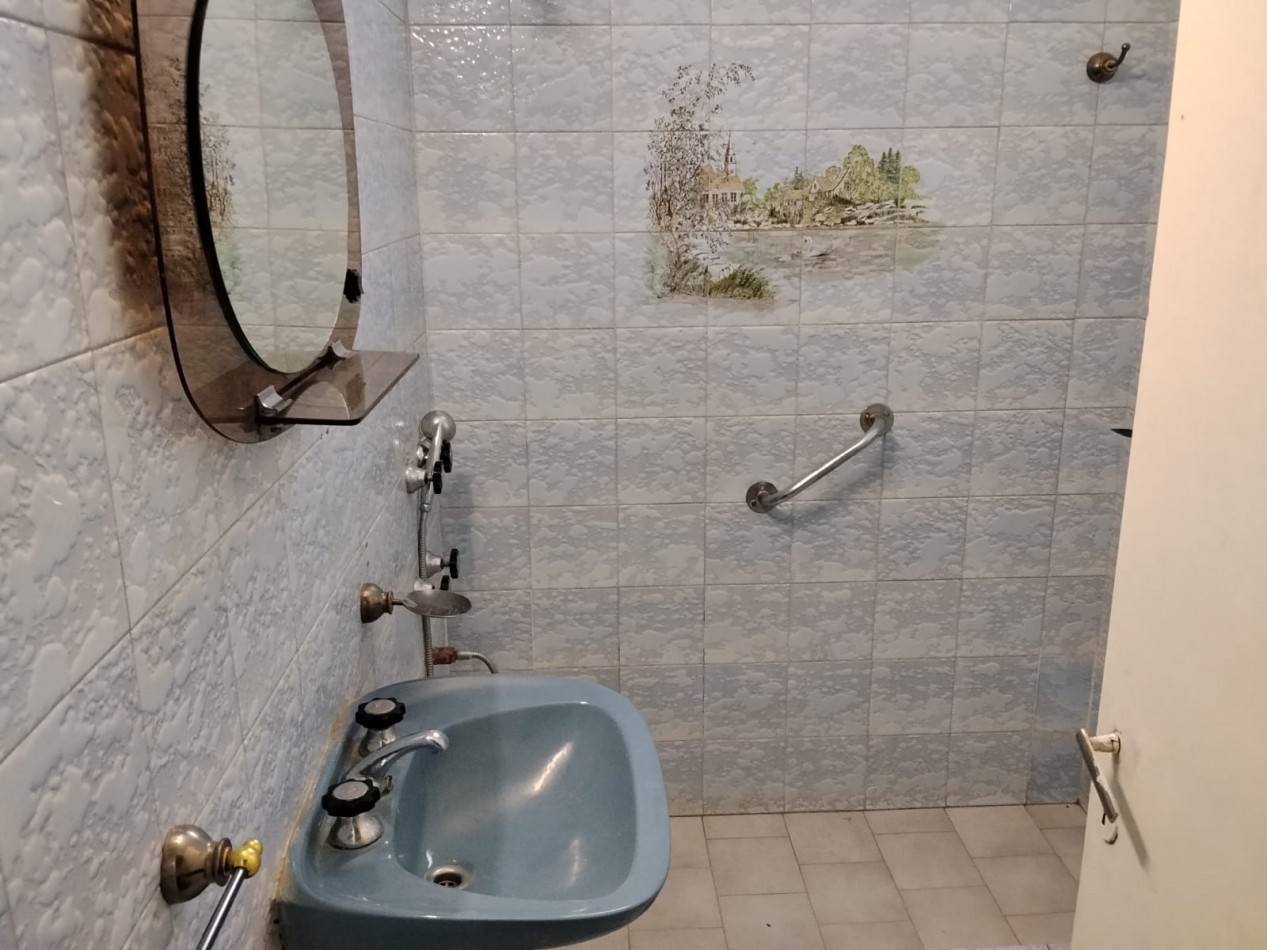 Los platanos, linda propiedad, muy buen entorno.- 