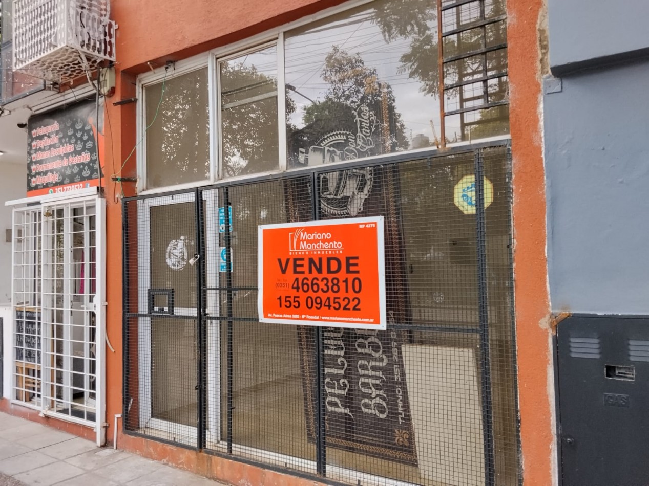 Observatorio, local comercial.-