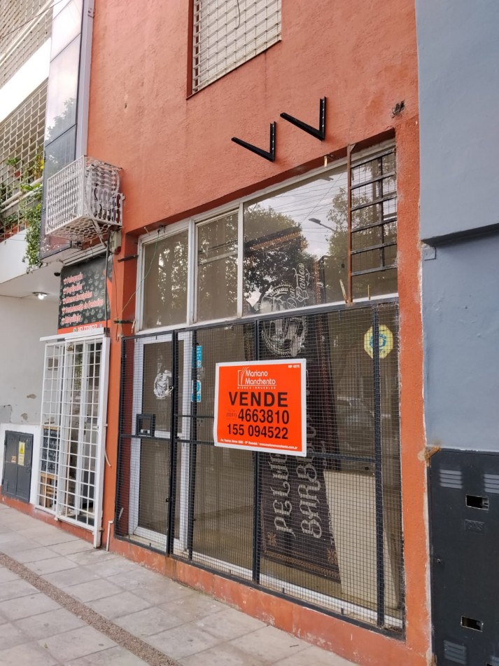 Observatorio, local comercial.-