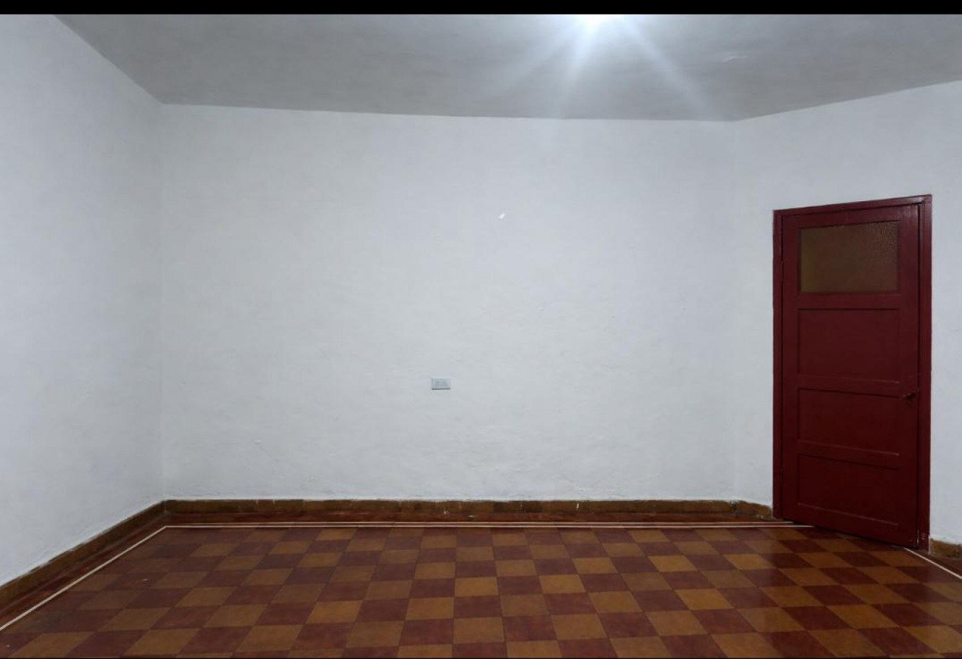 SOBRE CALLE LAGUNILLA " LOCAL" B° AMEGHINO SUR