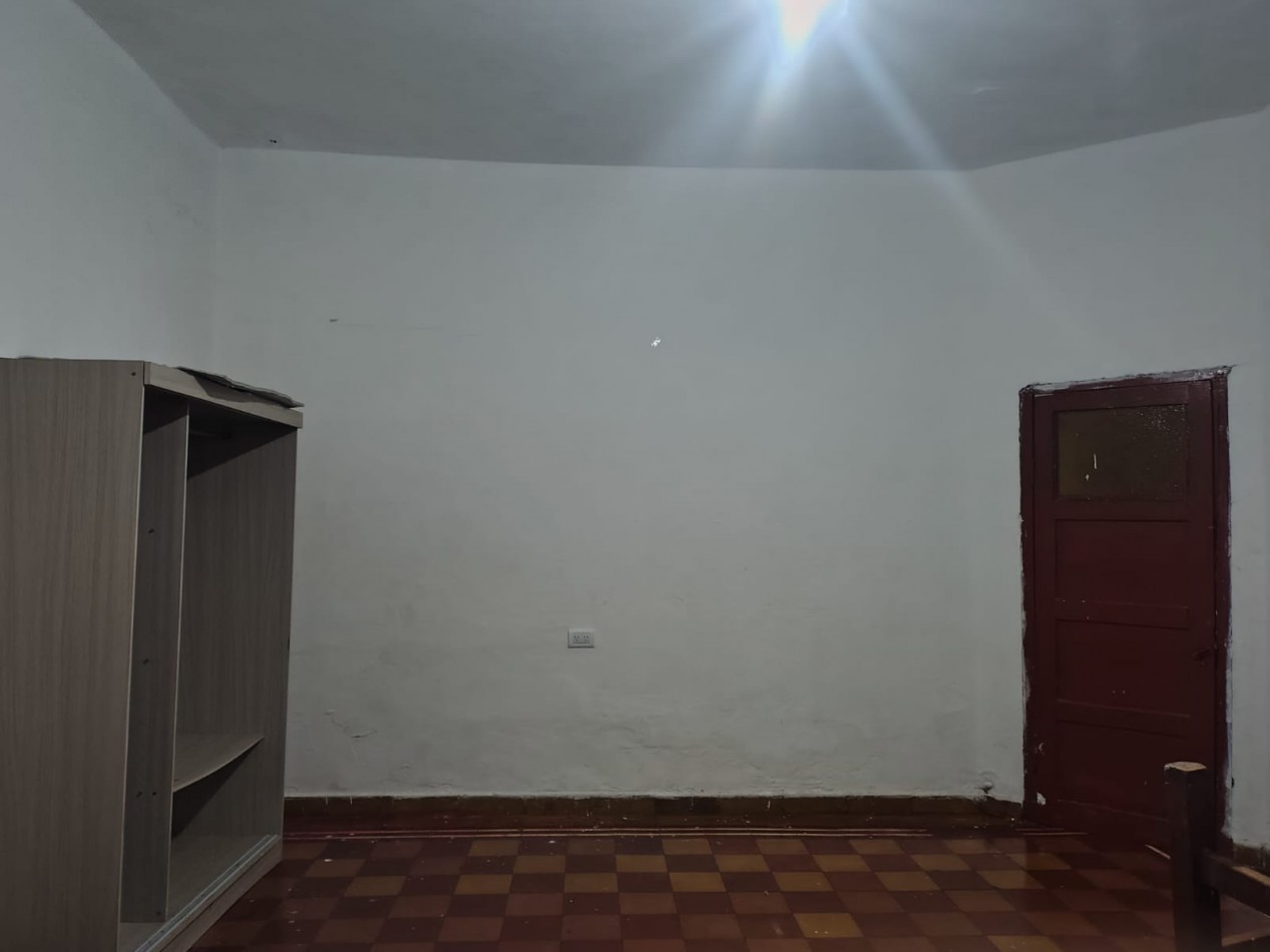 SOBRE CALLE LAGUNILLA " LOCAL" B° AMEGHINO SUR