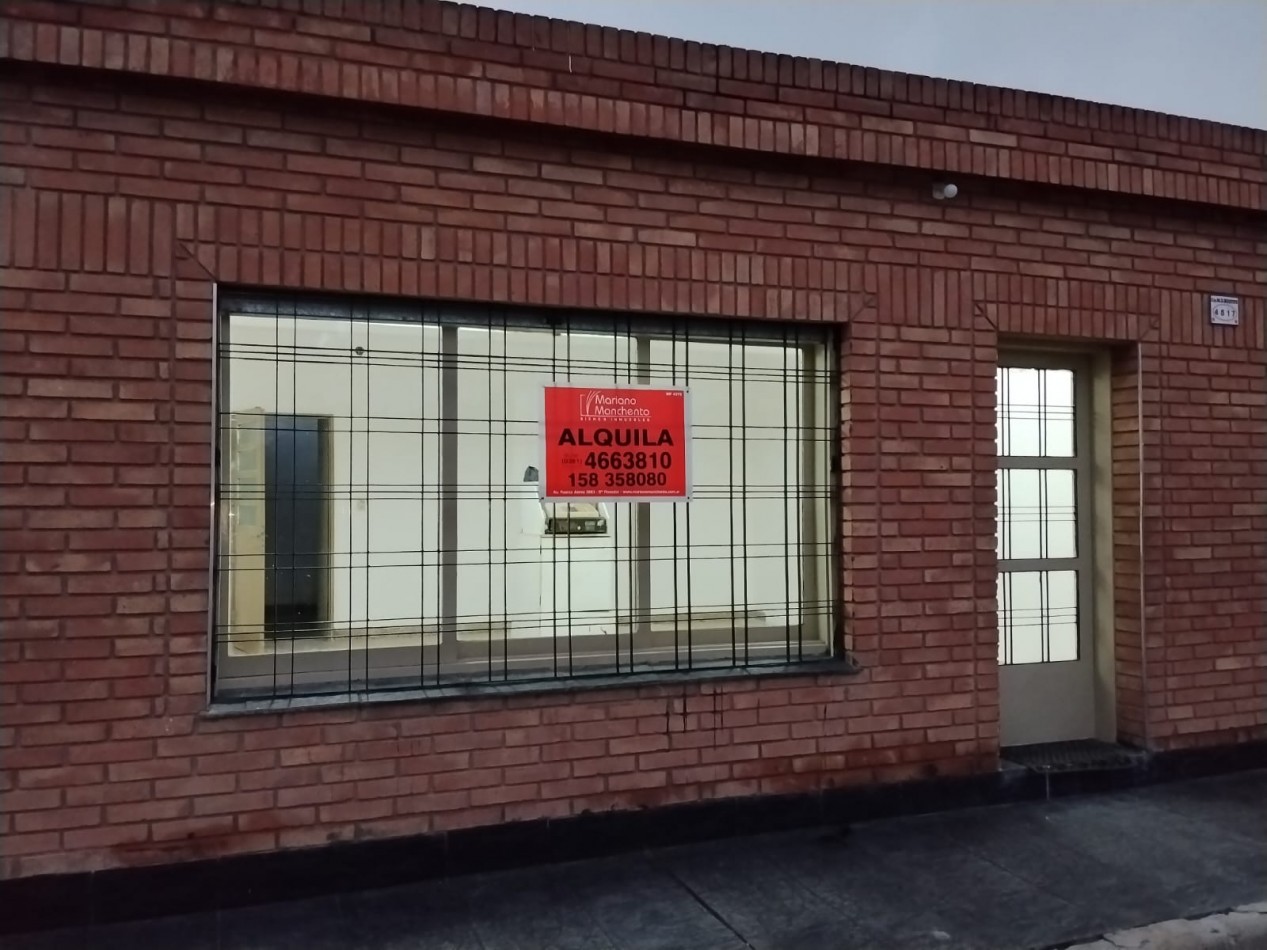 BARRIO VILLA ADELA, SE ALQUILA IMPECABLE LOCAL COMERCIAL