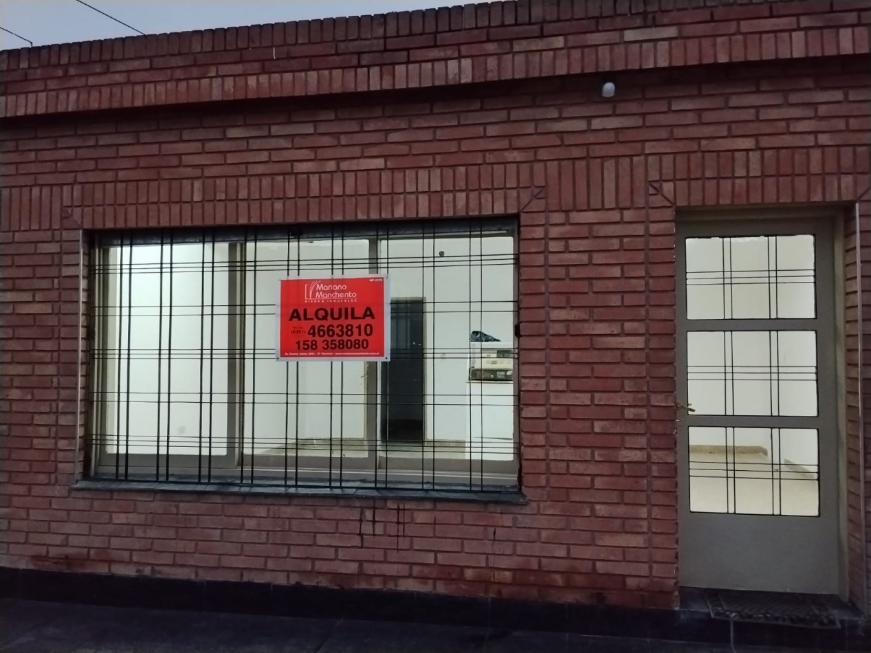 BARRIO VILLA ADELA, SE ALQUILA IMPECABLE LOCAL COMERCIAL