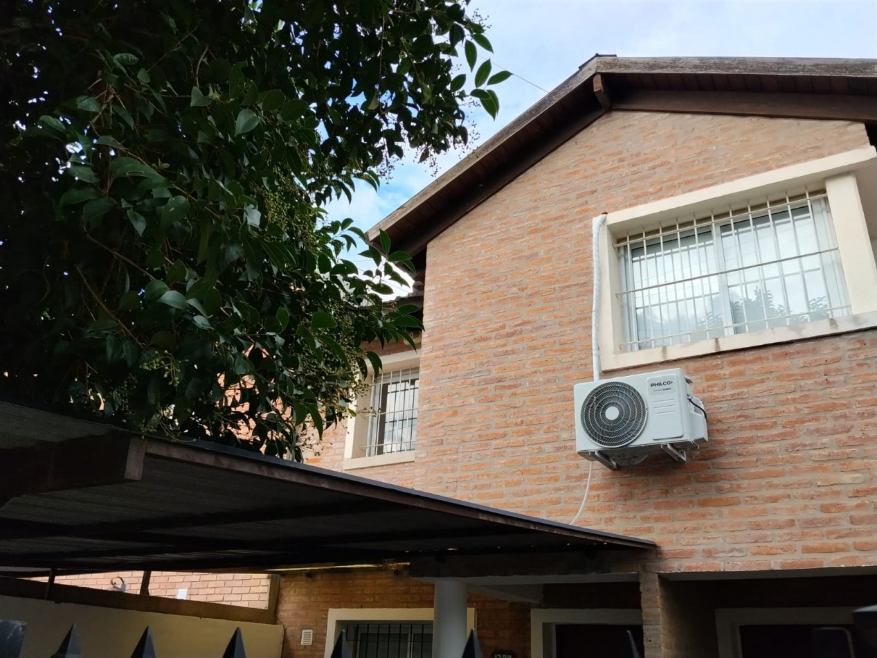 EL TREBOL, HERMOSO DUPLEX, LINDO ENTORNO.- " SEÑADO"