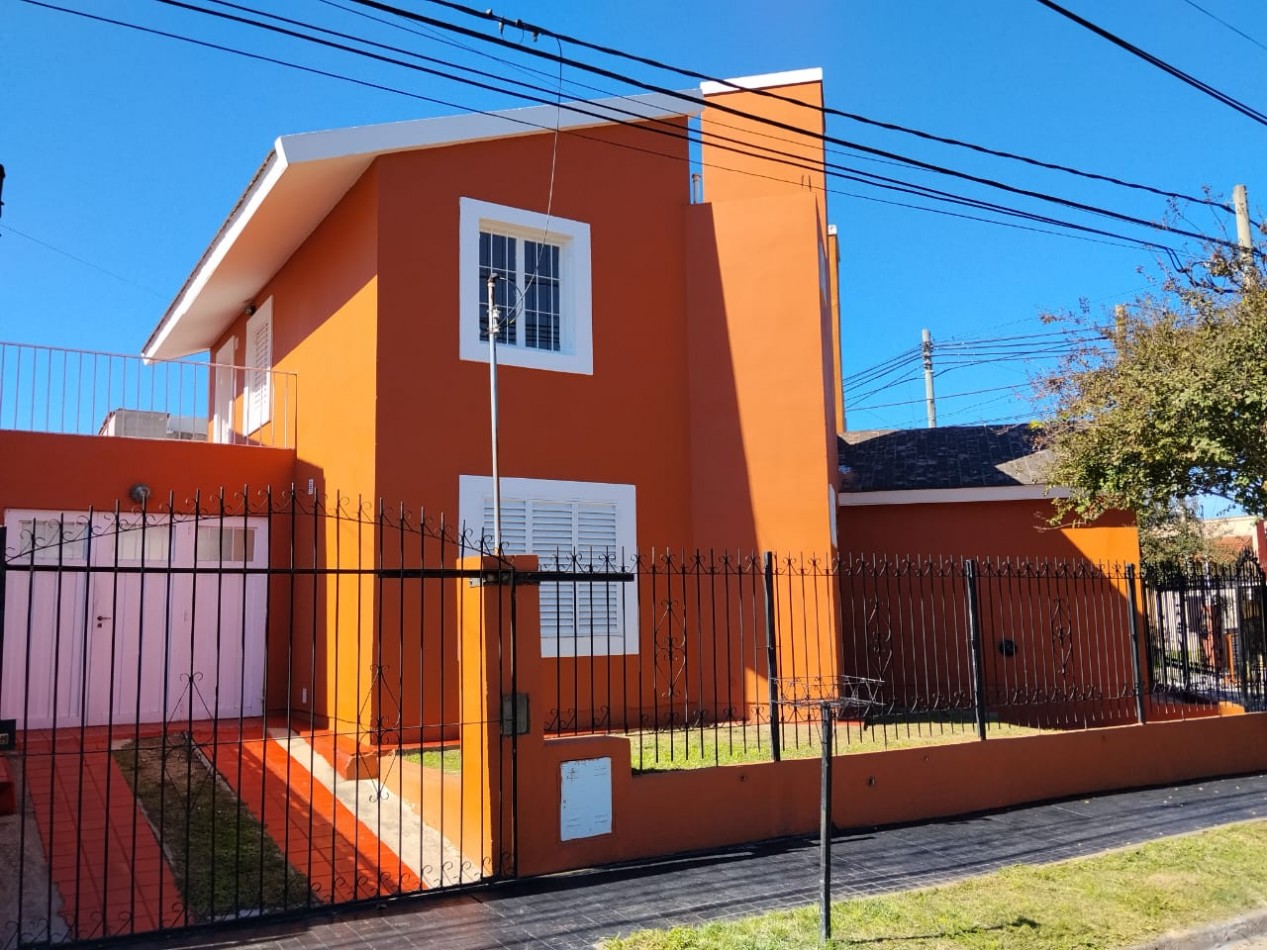 PARQUE CAPITAL, A CUADRAS DEL CLUB, LINDO ENTORNO DE VIVIENDAS.-  