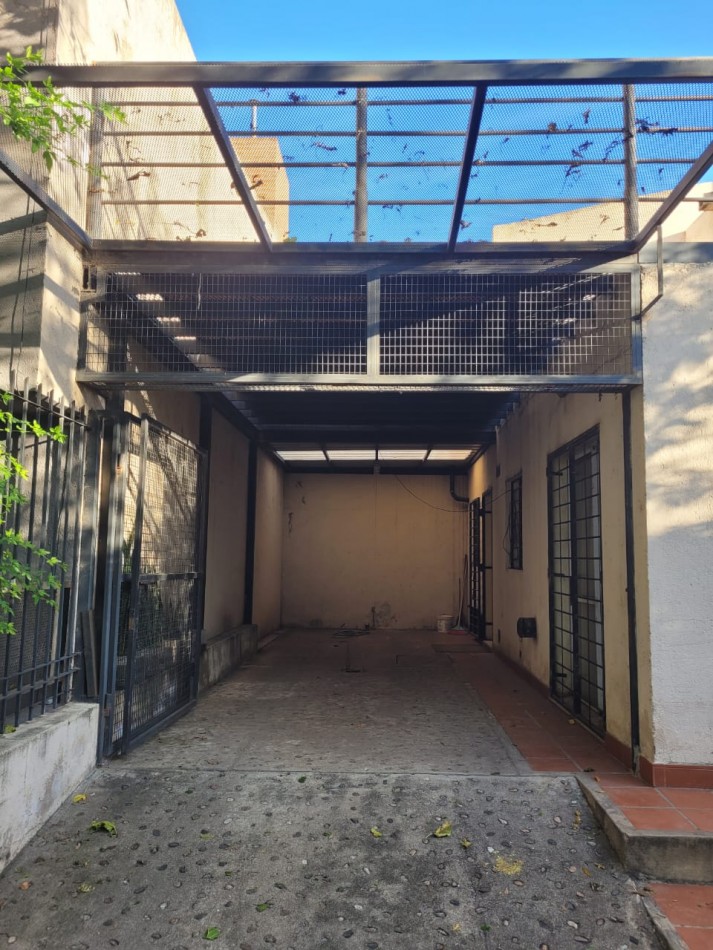 B° Parque capital, calidad y diseño, duplex nuevo detras del club.- 