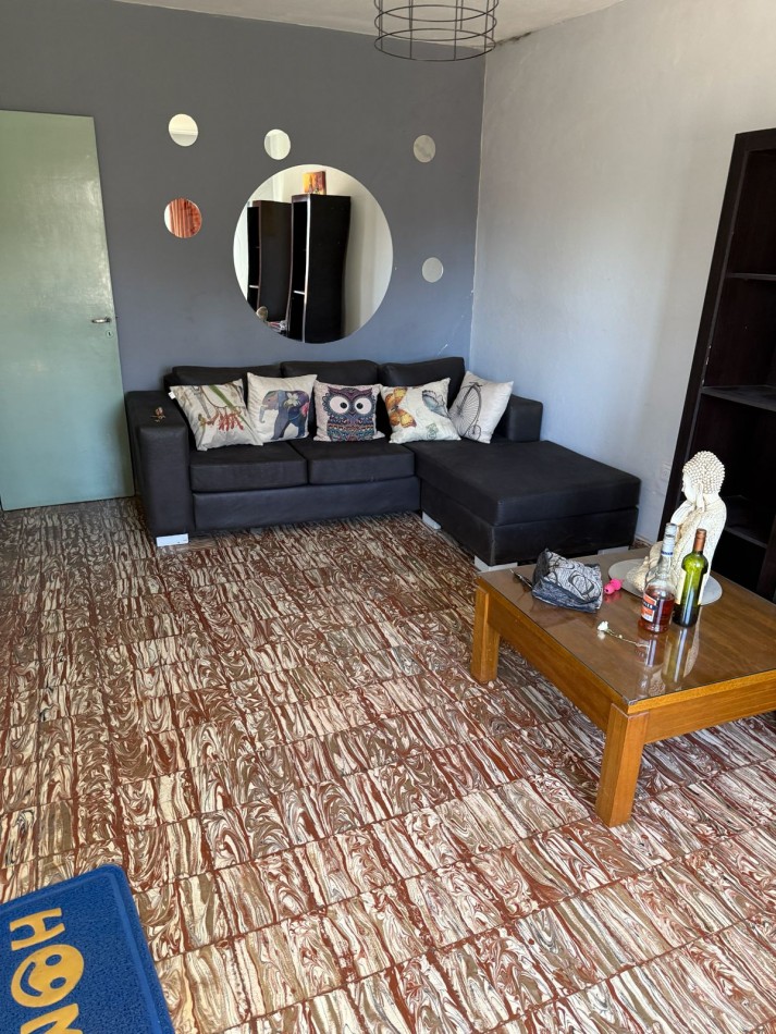 BARRIO MATIENZO, SE VENDE CASA CON MONOAMBIENTE A METROS DE RUTA 20
