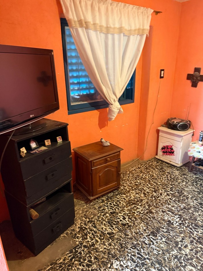 BARRIO MATIENZO, SE VENDE CASA CON MONOAMBIENTE A METROS DE RUTA 20