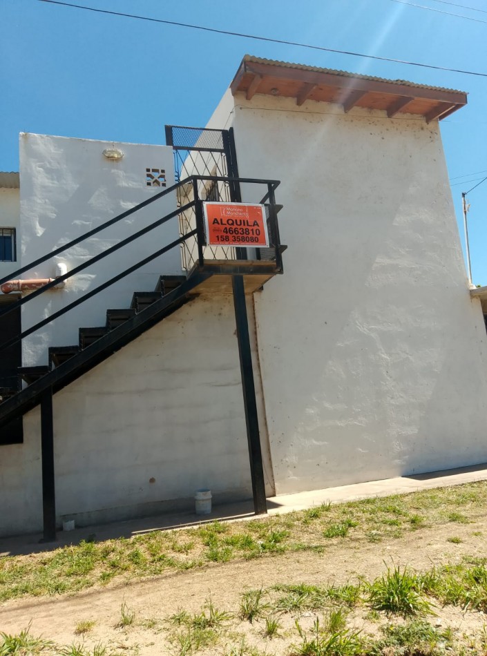 Villa union, departamento planta alta.- 