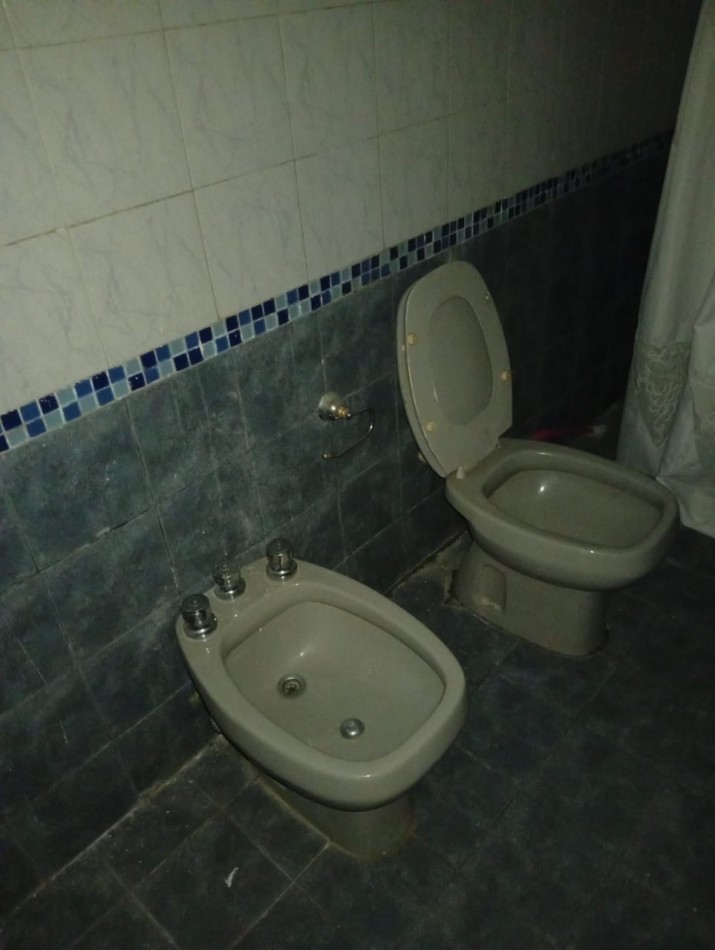 BARRIO OBSERVATORIO, SE VENDE PROPIEDAD POR POSIBILIDAD DE EMPRENDIMIENTO O VIVIENDA PROPIA 