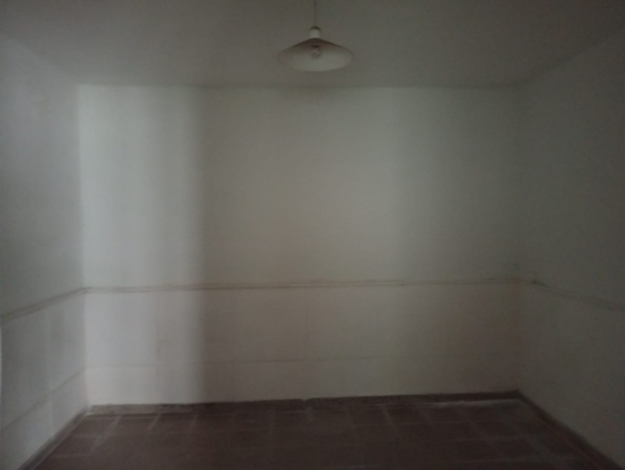 BARRIO OBSERVATORIO, SE VENDE PROPIEDAD POR POSIBILIDAD DE EMPRENDIMIENTO O VIVIENDA PROPIA 