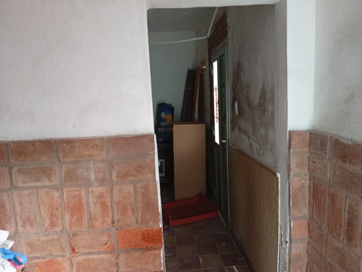 BARRIO OBSERVATORIO, SE VENDE PROPIEDAD POR POSIBILIDAD DE EMPRENDIMIENTO O VIVIENDA PROPIA 