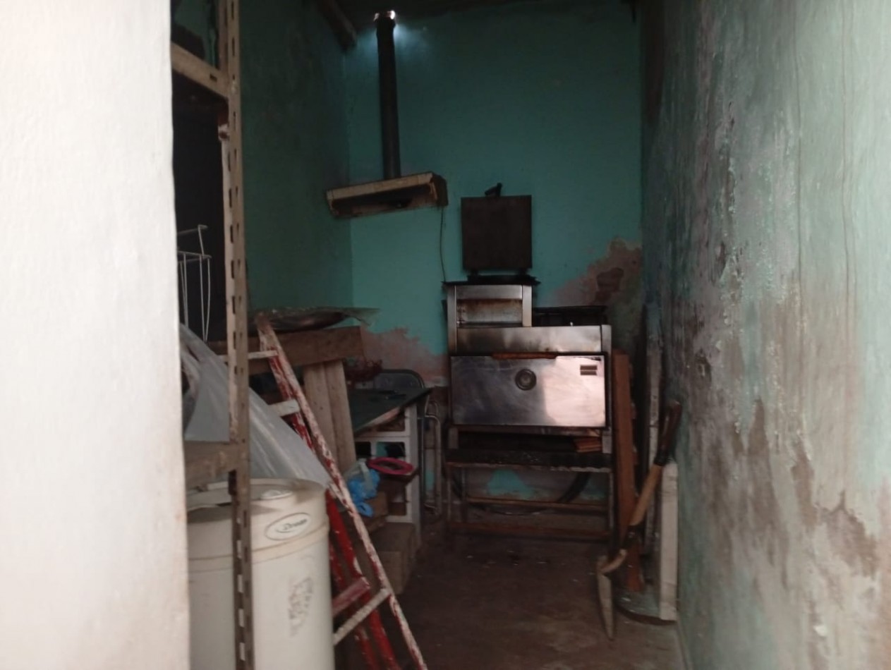 BARRIO OBSERVATORIO, SE VENDE PROPIEDAD POR POSIBILIDAD DE EMPRENDIMIENTO O VIVIENDA PROPIA 