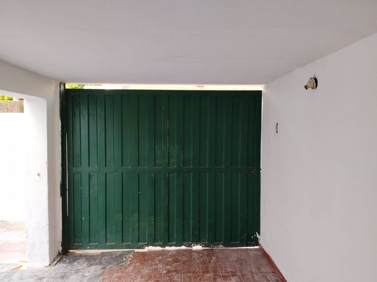 Villa Adela, departamento tipo duplex interno.
