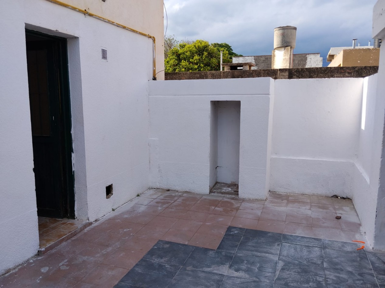 Villa Adela, departamento tipo duplex interno.