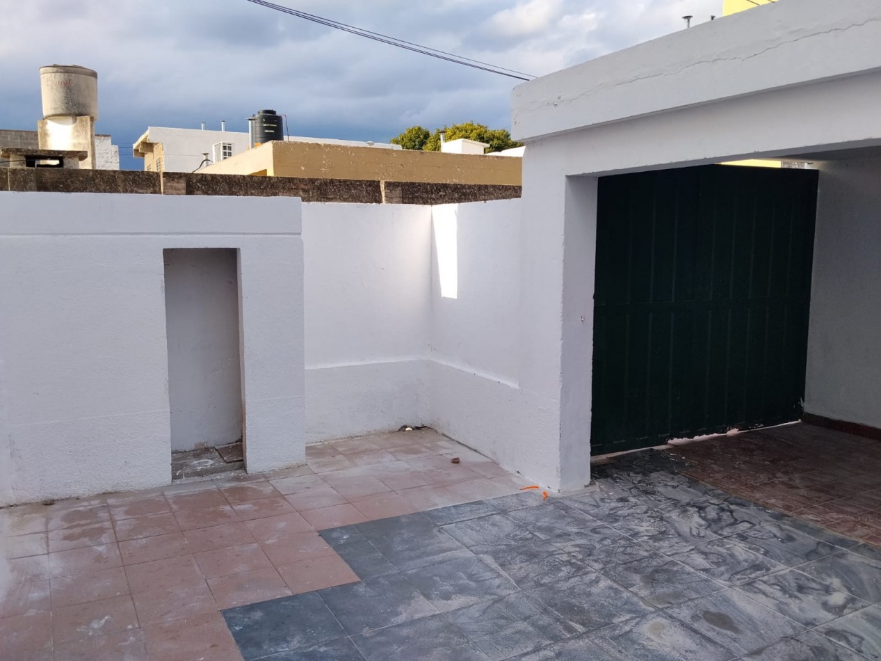 Villa Adela, departamento tipo duplex interno.