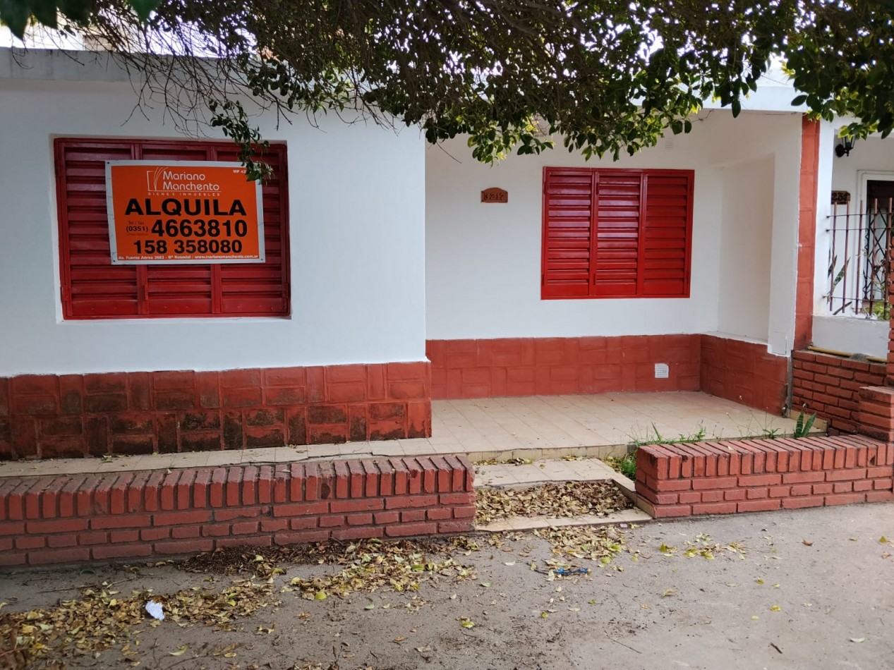 Los platanos, hermosa propiedad externa, muy linda zona.- 
