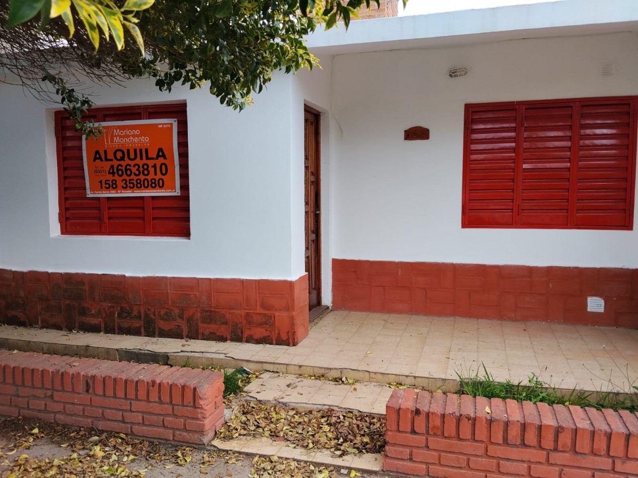 Los platanos, hermosa propiedad externa, muy linda zona.- 