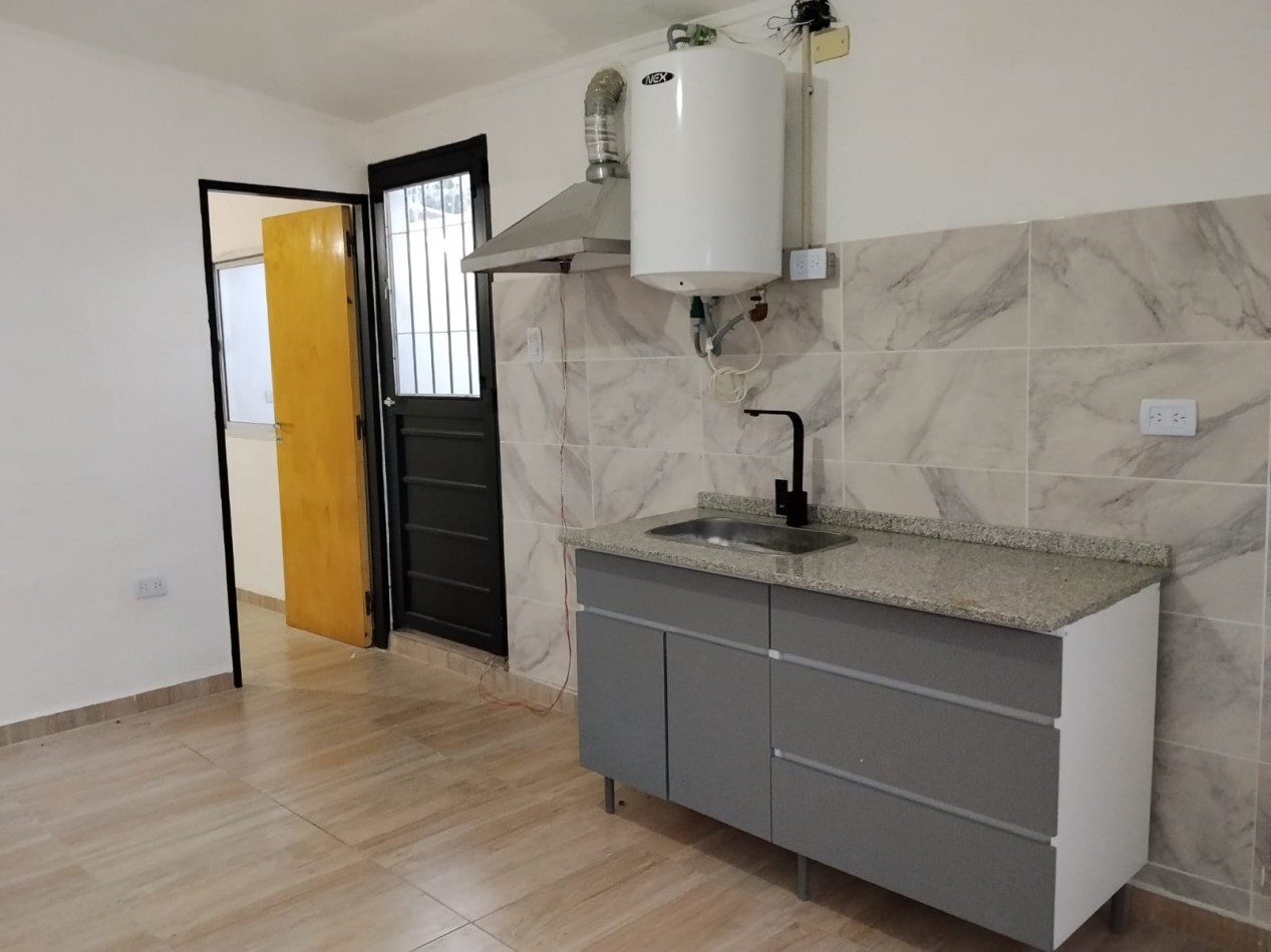 ALTO ALBERDI, " HERMOSO DEPARTAMENTO EXTERNO"
