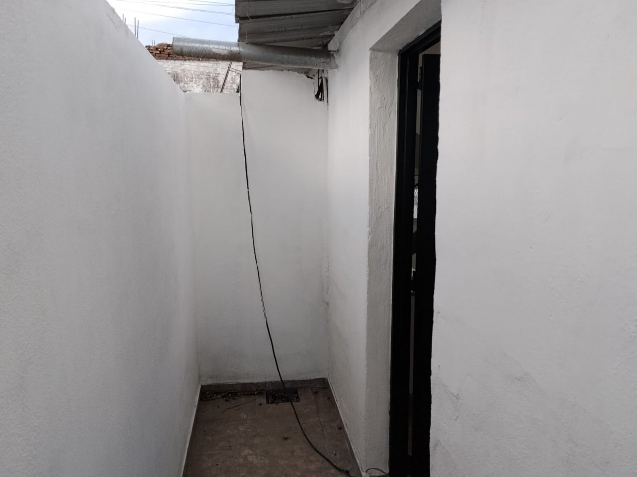 ALTO ALBERDI, " HERMOSO DEPARTAMENTO EXTERNO"
