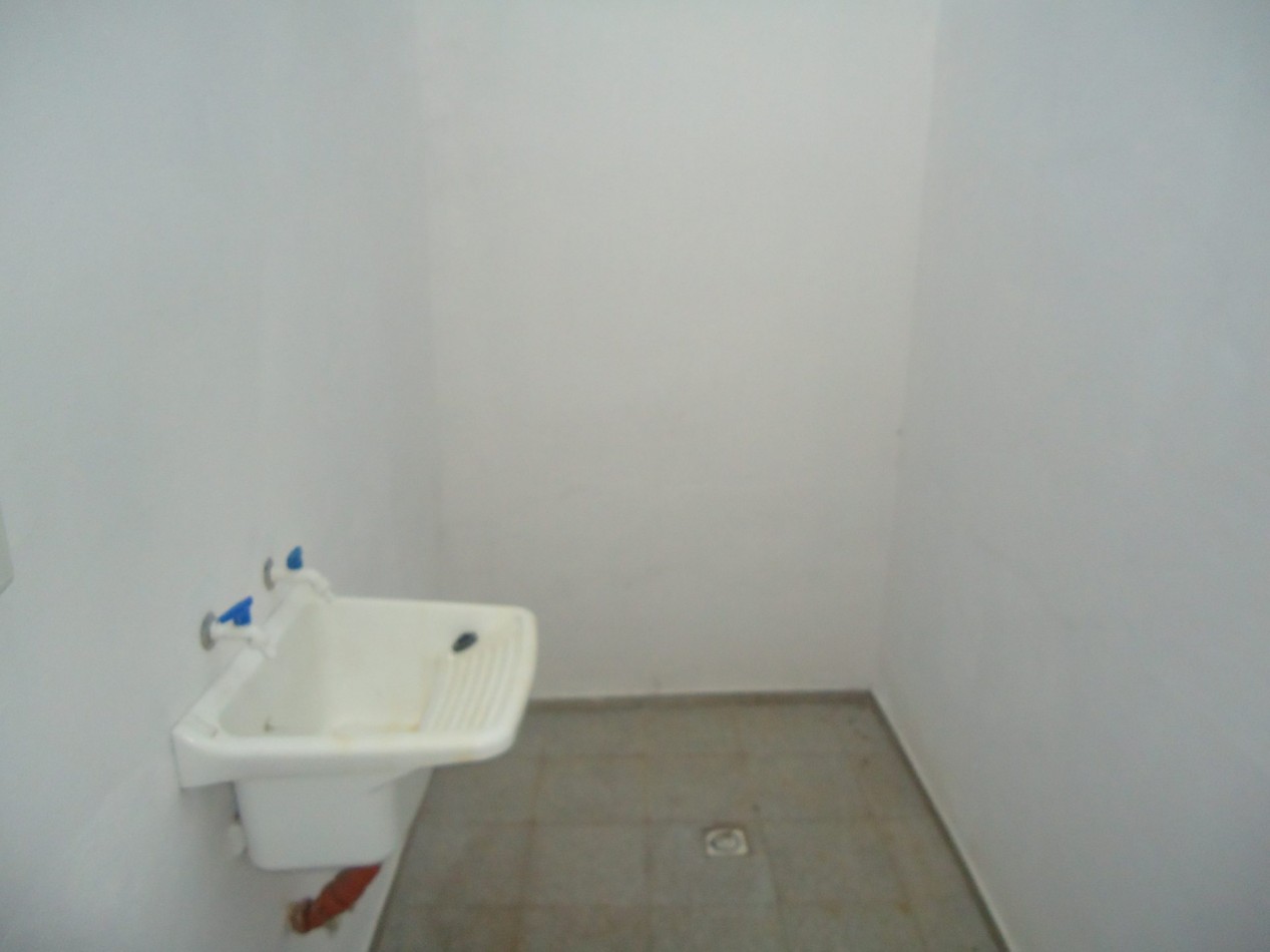 ALTO ALBERDI, Departamento externo.- 