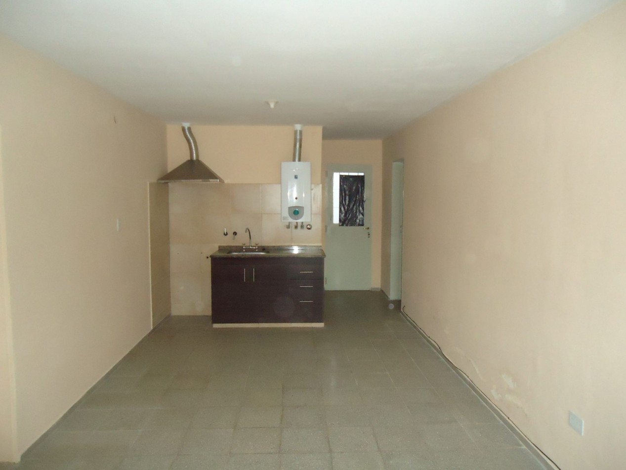 ALTO ALBERDI, Departamento externo.- 