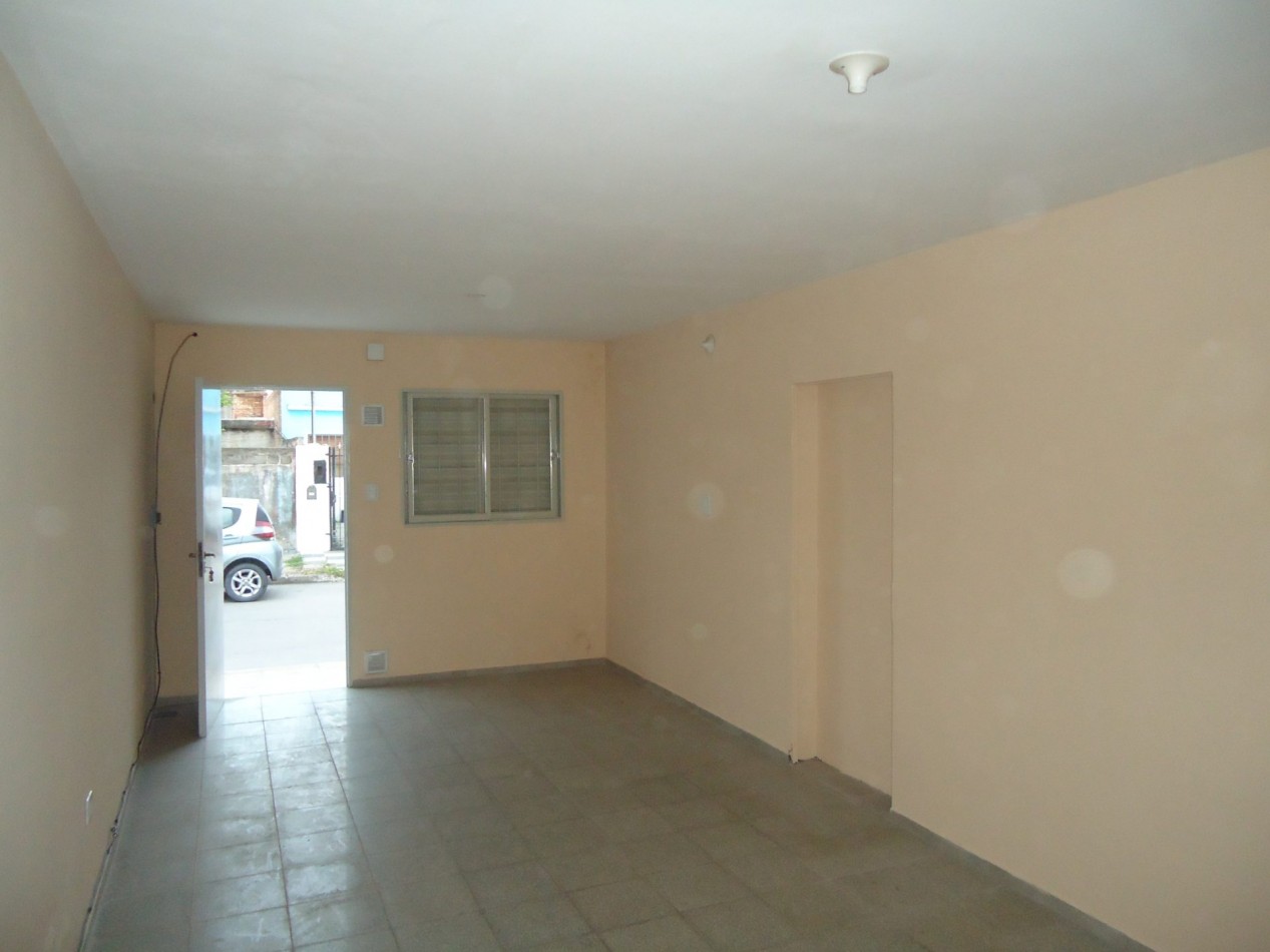 ALTO ALBERDI, Departamento externo.- 
