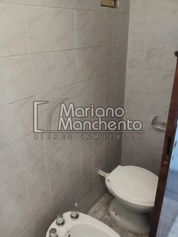BARRIO LOS PLATANOS, DEPARTAMENTO EN PLANTA ALTA PARA ALQUILAR