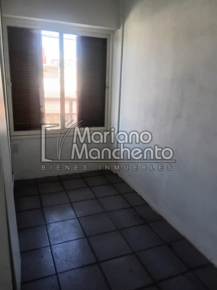 BARRIO LOS PLATANOS, DEPARTAMENTO EN PLANTA ALTA PARA ALQUILAR