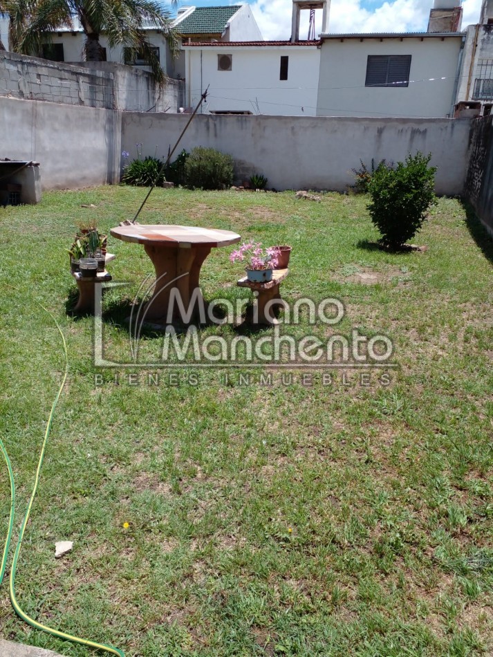 BARRIO PARQUE CAPITAL SUR- OPORTUNIDAD: casa lista para mudarte o para invertir