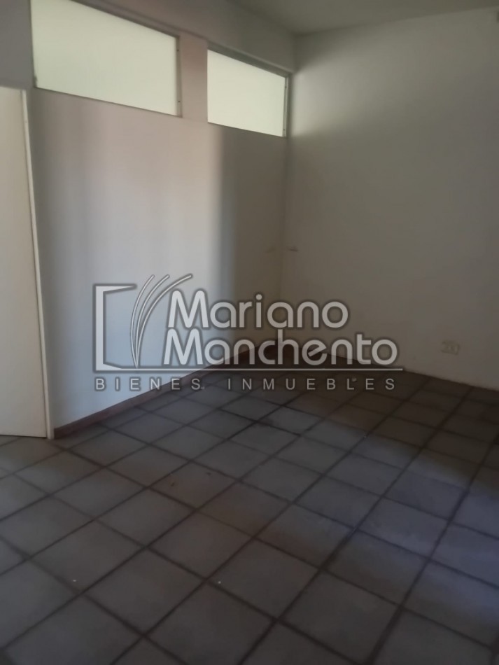 BARRIO LOS PLATANOS, DEPARTAMENTO EN PLANTA ALTA PARA ALQUILAR