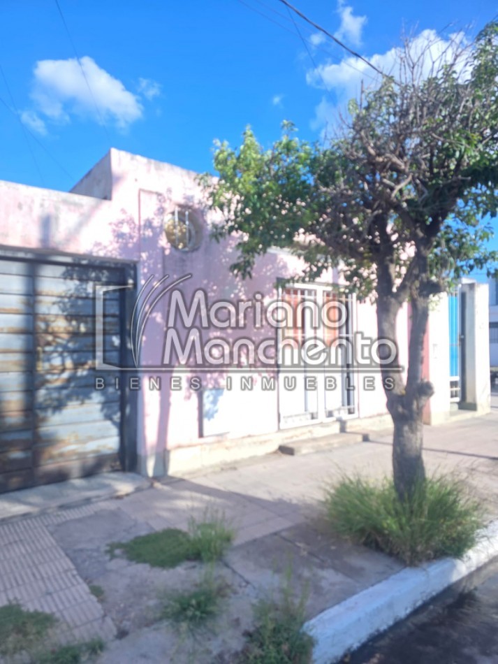 BARRIO SAN RAFAEL, SE VENDE CASA CON LOCAL COMERCIAL