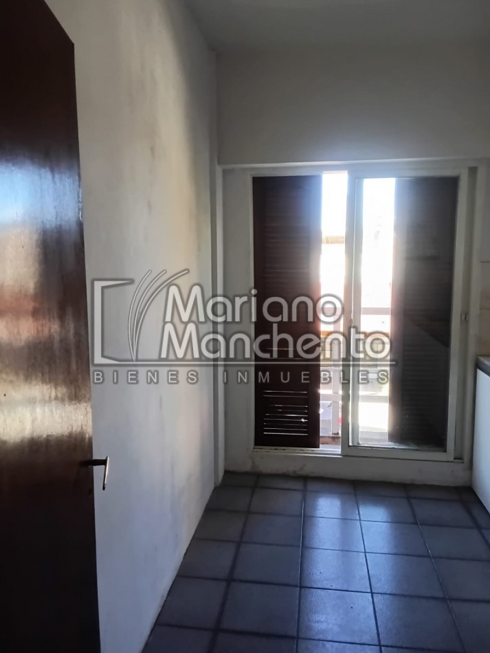BARRIO LOS PLATANOS, DEPARTAMENTO EN PLANTA ALTA PARA ALQUILAR