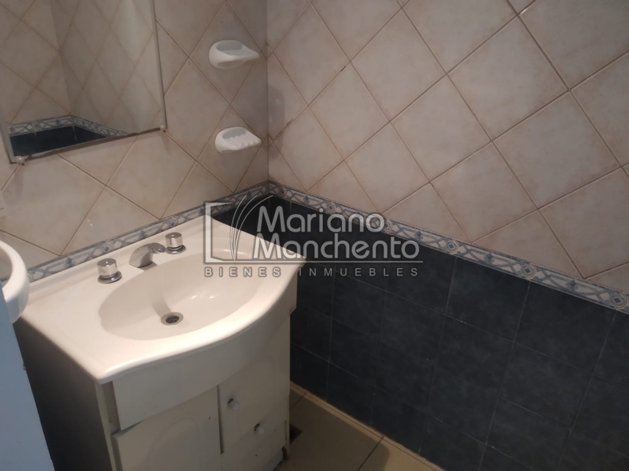 BARRIO OBSERVATORIO, SE VENDE DEPARTAMENTO 2DO PISO "D"