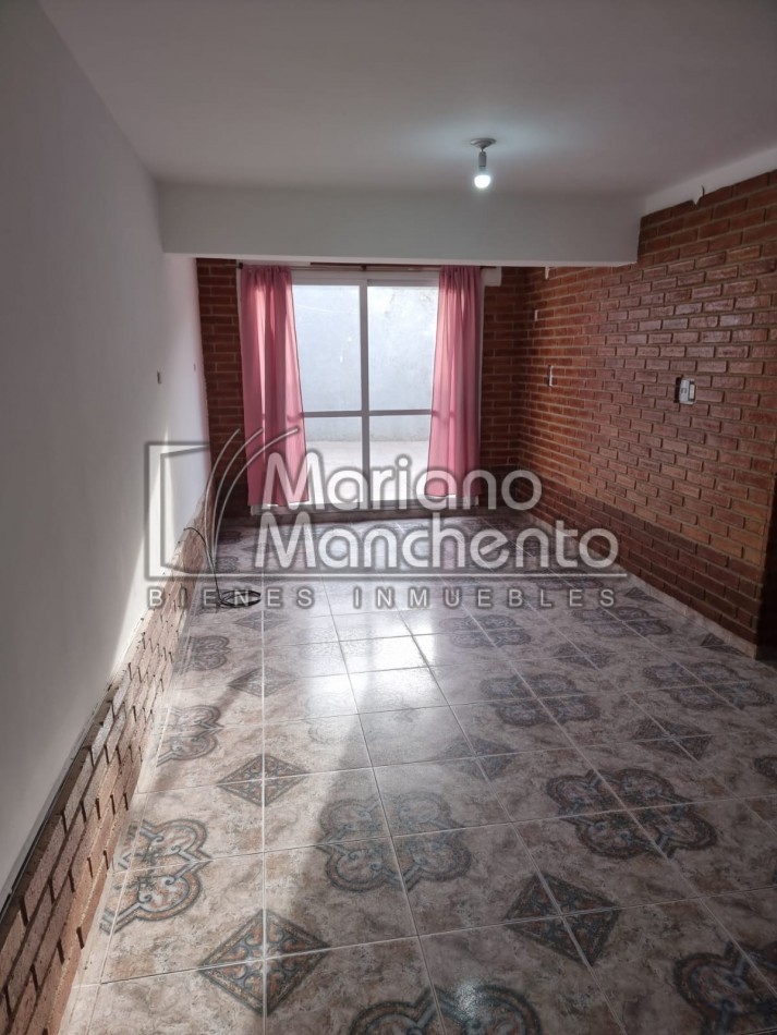 SE VENDE EXCELENTE DUPLEX EN COMPLEJO CERRADO