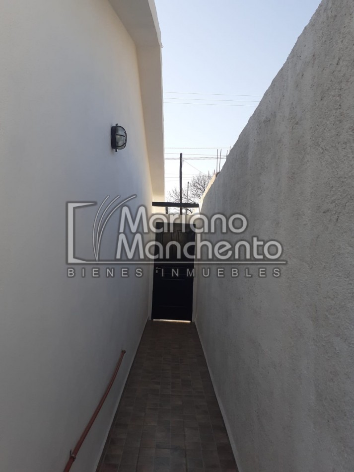 BARRIO SAN ROQUE SE VENDE CASA CON DEPARTAMENTO, IDEAL PARA VIVIENDA Y RENTA