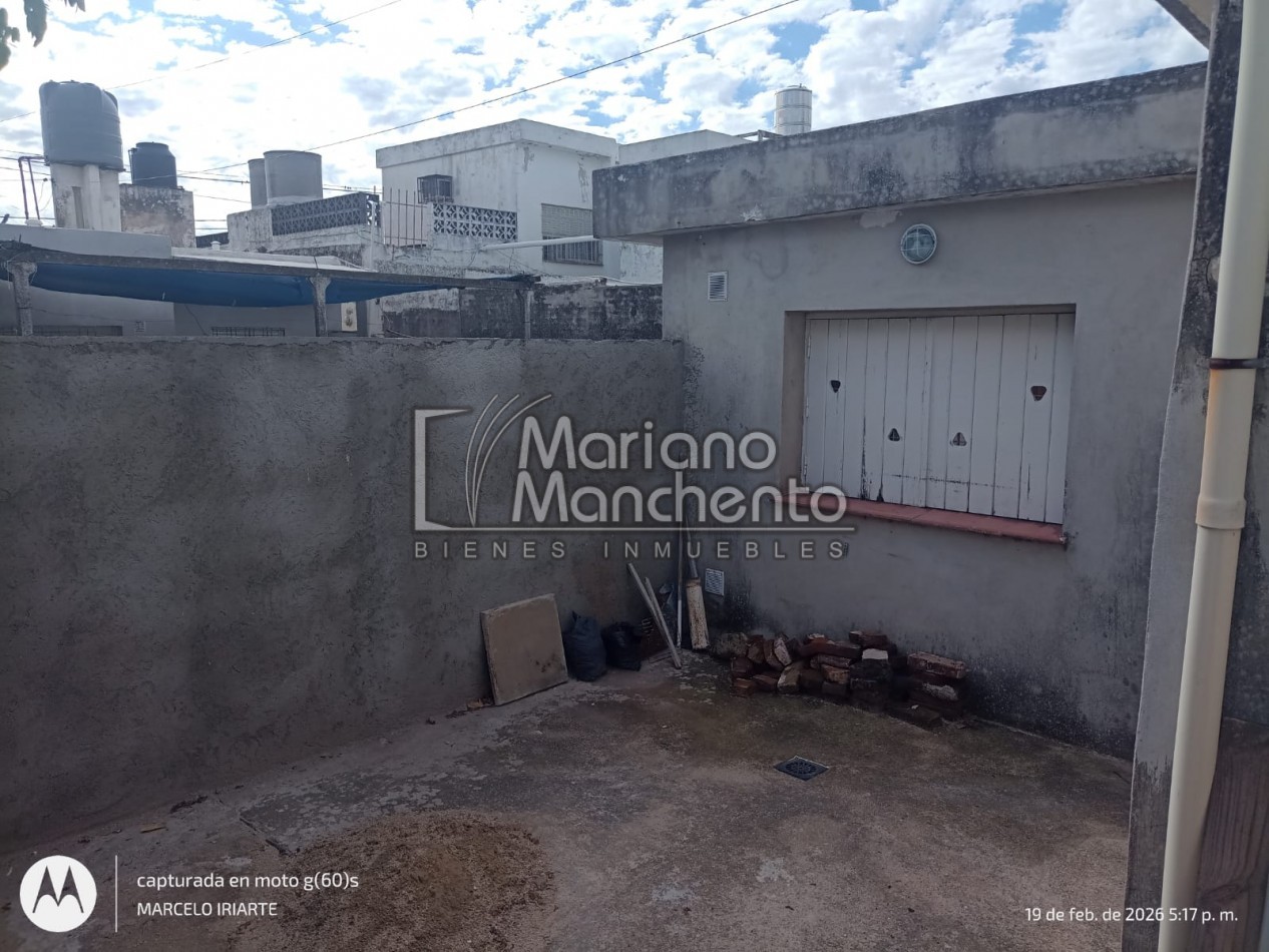 BARRIO ROSEDAL SE VENDE DEPARTAMENTO PH AMPLIO A METROS DE RUTA 20