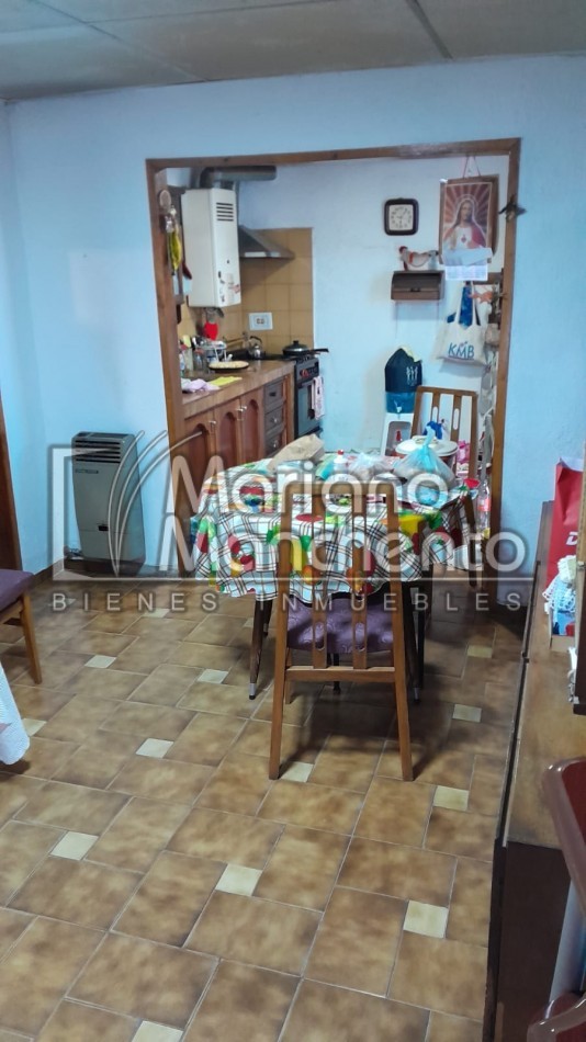 BARRIO PARQUE CAPITAL SUR- OPORTUNIDAD: casa lista para mudarte o para invertir