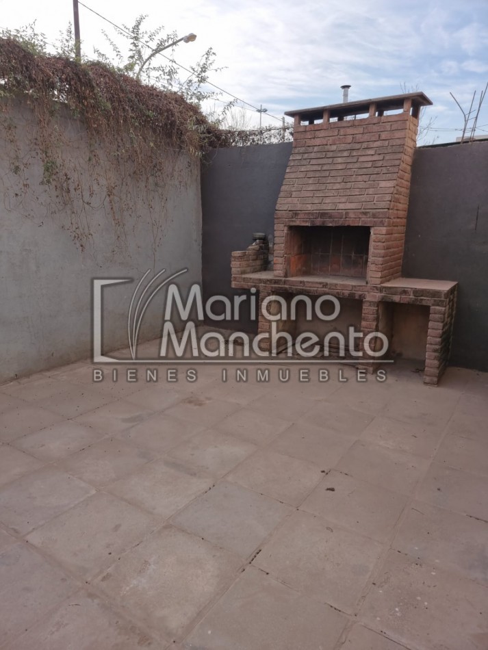 SE VENDE EXCELENTE DUPLEX EN COMPLEJO CERRADO