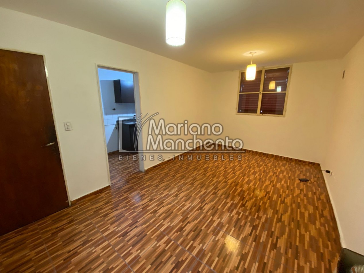 BARRIO VILLA ADELA, SE ALQUILA EXCELENTE DEPARTAMENTO, IMPECABLE ESTADO
