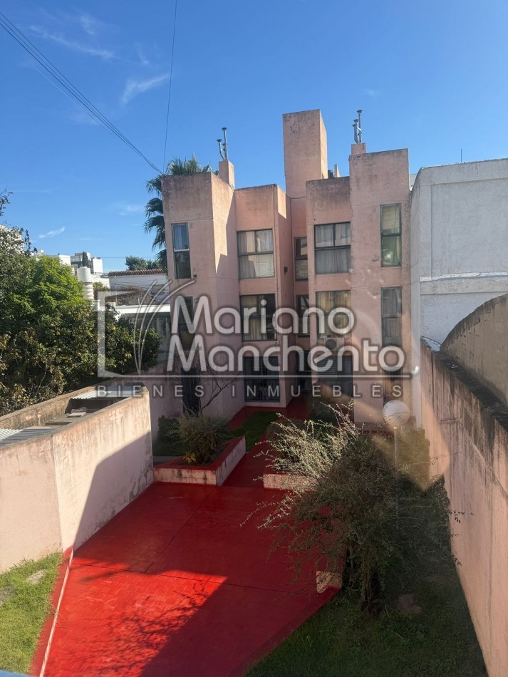 BARRIO ALBERDI, DEPARTAMENTO EN ALQUILER EN PRIMER PISO