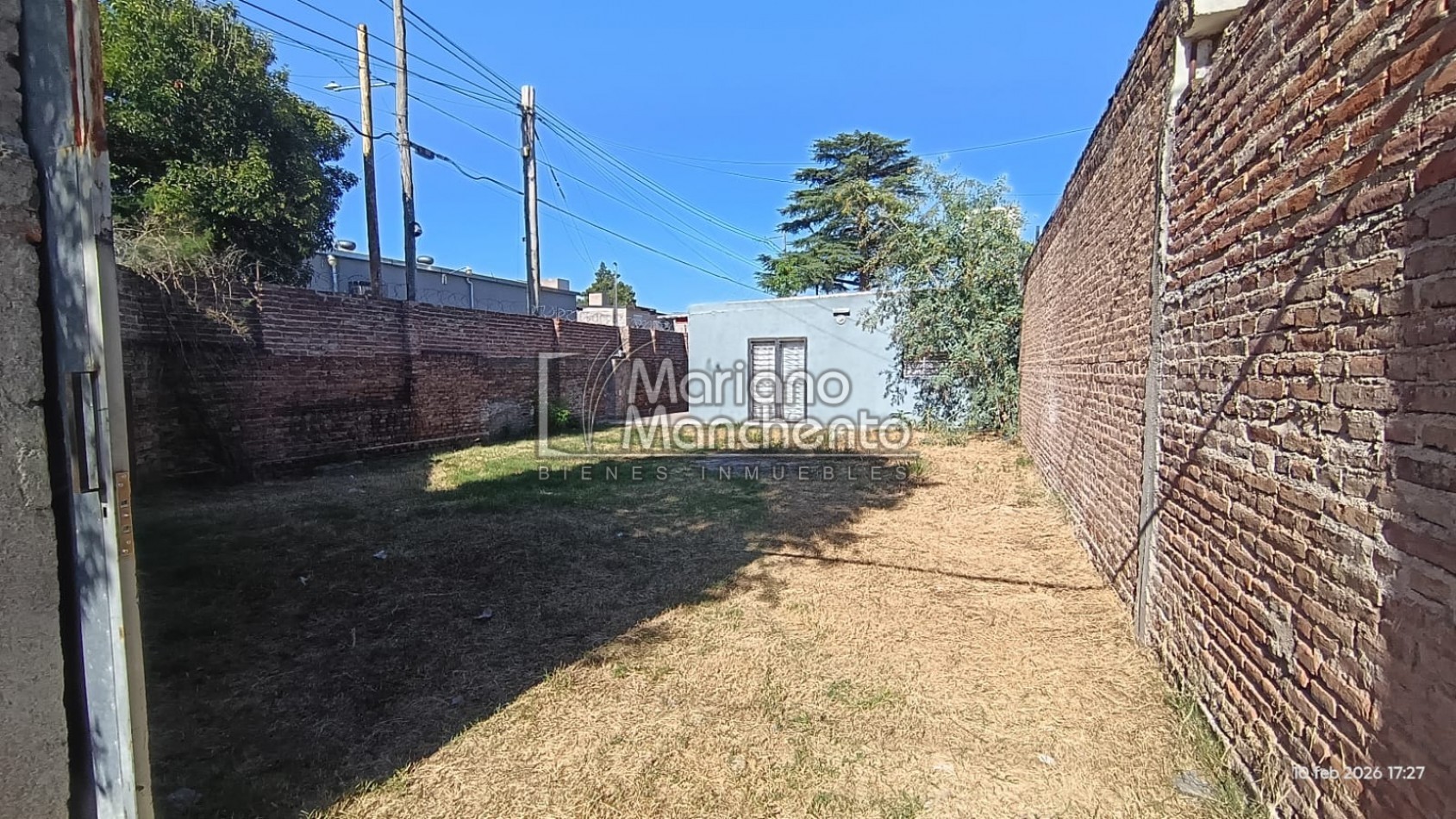 Oportunidad en Barrio Villa Adela, Casa comoda y funcional en alquiler