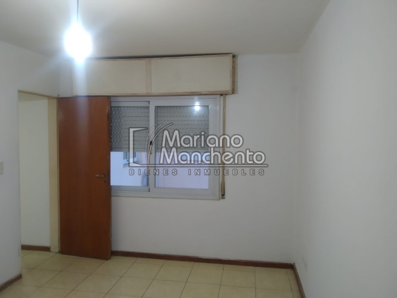 BARRIO OBSERVATORIO, SE VENDE DEPARTAMENTO 2DO PISO "D"