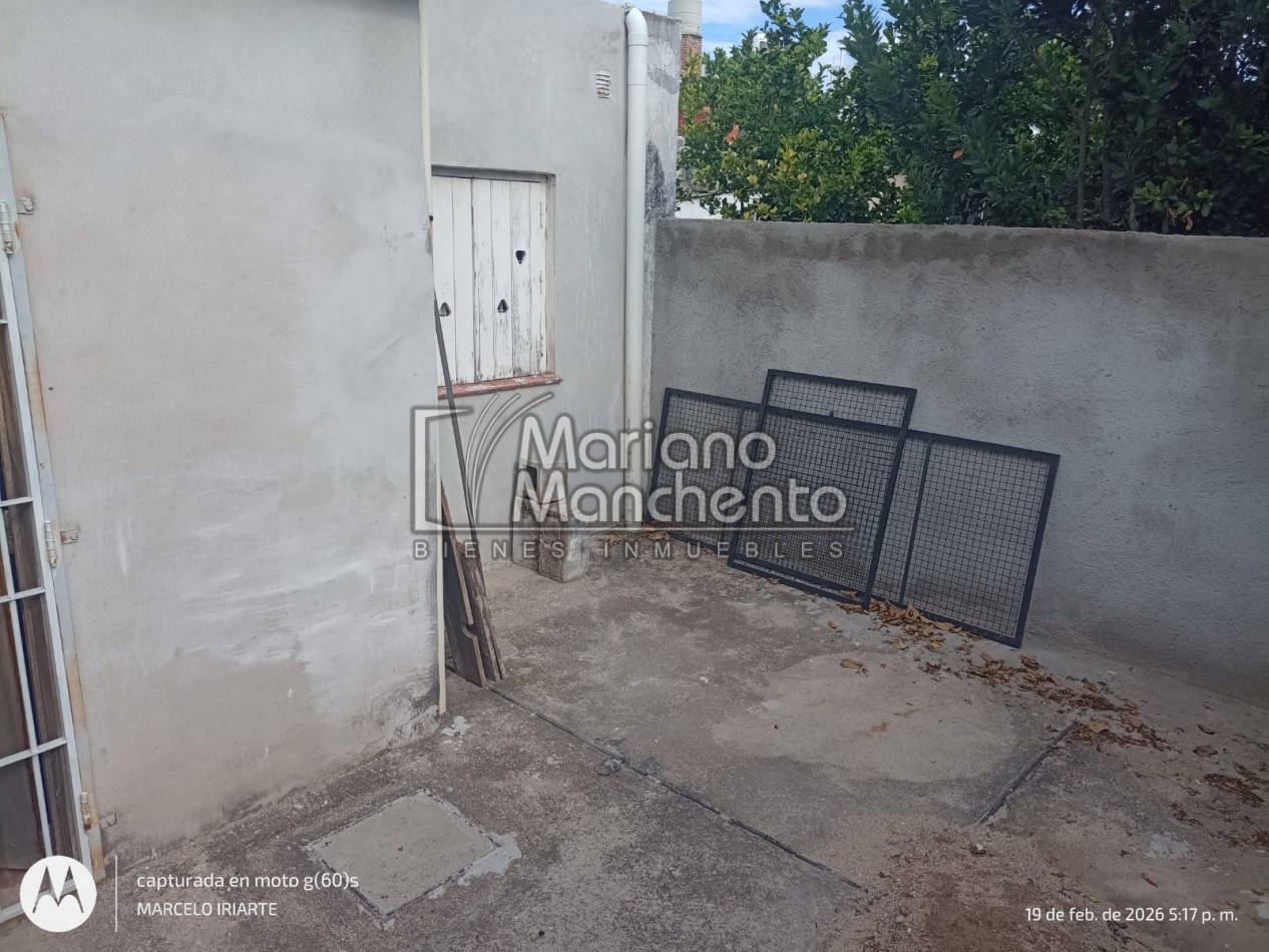 BARRIO ROSEDAL SE VENDE DEPARTAMENTO PH AMPLIO A METROS DE RUTA 20
